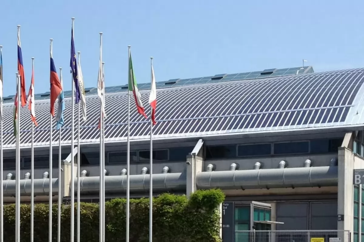 Coperture metalliche eco-compatibili: perch&eacute; l'alluminio &egrave; la scelta migliore